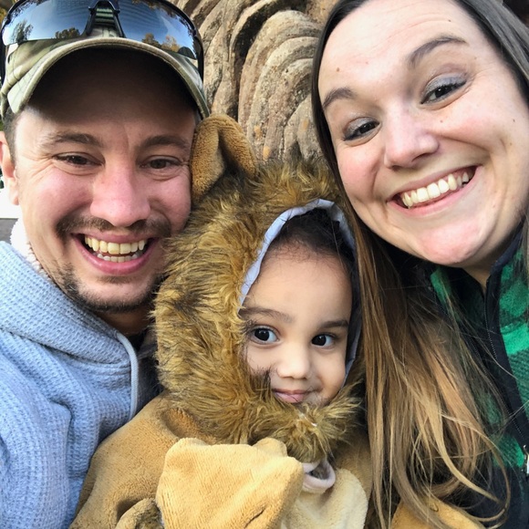 Meet your Posher, Lary - Picture 1 of 1